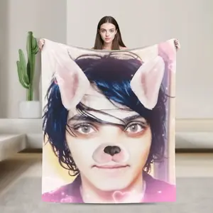 Super Warm Flannel Throw Blanket, Kawaii Gerard & My Chemical Romance Decorative Bedspread, Cozy Throw, Warm Nap Cover, Bedroom Gifts for Adults & Couples, for Couch & Bed, Cozy Blanket Throw, Warm Nap Blanket