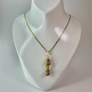 Herencia de Cleopatra Metal Coating Necklace with Green Beads & 23-inch Gold Chain for Women Abundance Prosperity Amulet Two Tone Pendant