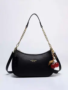Minimally designed single shoulder armpit bag, simple and casual multifunctional texture single shoulder bag, personal metal chain strap exquisite single shoulder bag, Handbag Shoulder Bag, Crossbody Bags, suitable for daily travel, shopping, dating, etc.