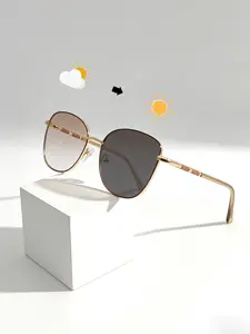 Elegant Cat Eye Color Changing Glasses, Ultra-Light Metal Frame, Perfect for Work & Daily Use, Durable Street Style Eyewear, Photochromic Glasses