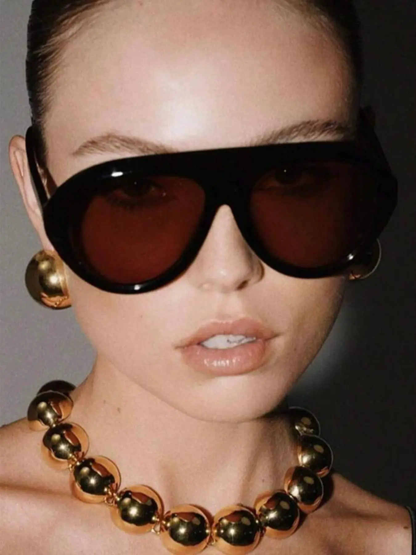 Unisex Vintage Trendy Casual Sunglasses, Summer Trendy Sunglasses, Retro Large Frame Sunglasses, Fashionable Sunglasses for Women & Men for Everyday Use and Outdoor Activities Styling Sunglasses, Trendy Shades, Stylish Sunglasses