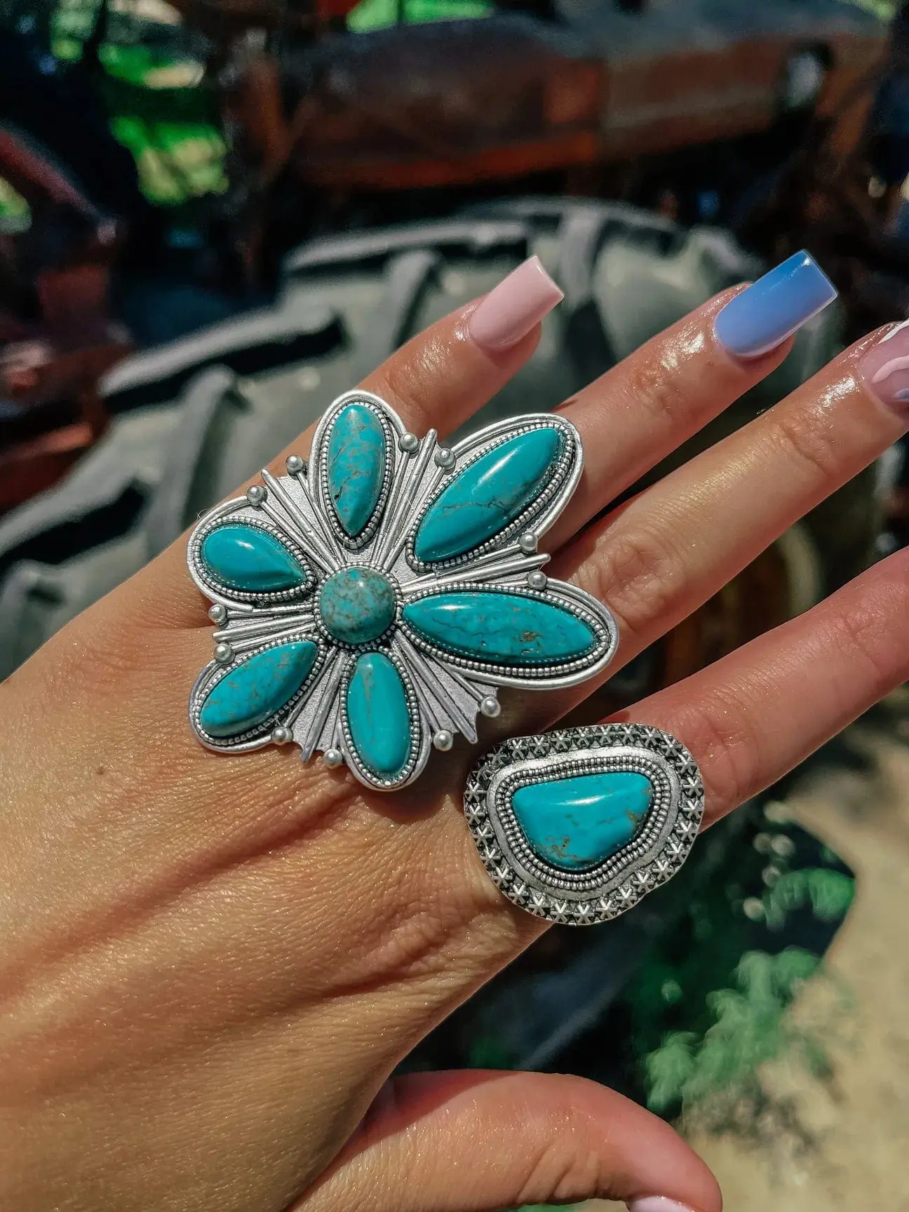 Smaller ring—-Southwest odd round ring