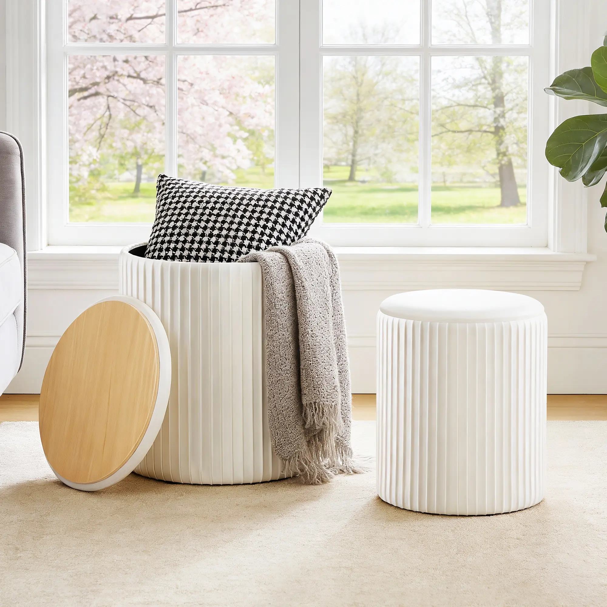 2-Piece Round Velvet Multifunctional Stool Set - Footstool with Storage, Vanity Stool, Coffee Table, Stackable Commercial/Office Furniture, 300lb Capacity for Bedroom, Living Room Decor