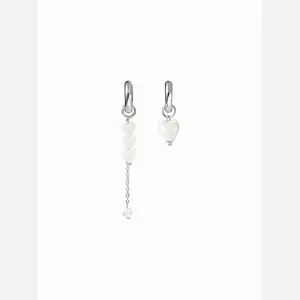 Cider HEART & FAUX PEARL DROP EARRINGS