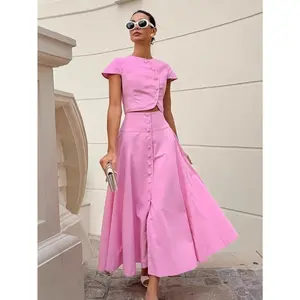 Women's French-style pink two-piece suit, elegant A-line long skirt set, vintage-style top and skirt set.
