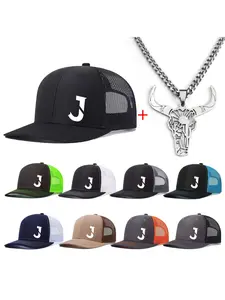 Unisex Baseball Cap & Bull Head Necklace Set, Casual Fitted Design, All-Season Wear, Adjustable Trucker Style, Perfect Christmas Gift, Men Accessories