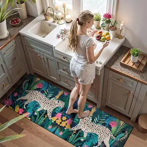 European Luxury Colorblock Jungle Leopard Print Rug, Foldable Washable Non-Slip Plush Carpet for Living Room Bedroom Kitchen Hallway