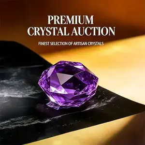 Light-Catching Faceted Crystals
