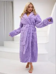 Women's Winter Coral Fleece Bathrobe, Thickened Plush Long Sleeve Sleepwear, Heart Pattern Elegant Chic Hooded Textured Belted Robe with Pockets, Comfortable Home Wear, Loungewear, Warm Robe