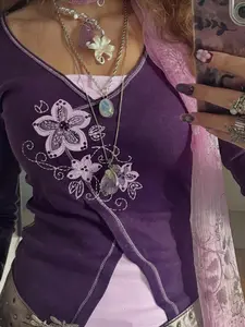 Vintage Patchwork Colorblock Floral Long Sleeve Slim Fit Top, Embroidered V Neck Knit Shirt for Women, Y2K Aesthetic Spring & Fall