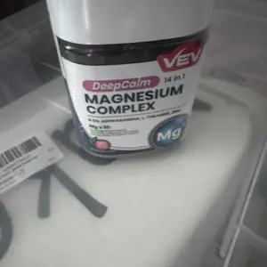 Product Review of VEV DeepCalm 14-in-1 Magnesium Complex Gummies, Blended Supplement - Ashwagandha, L-Theanine, D3 & Zinc, Daily Health Bundle, 90 Count from Y**❤