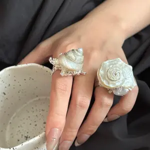 Bohemian Natural Shell Handmade Ring INS High-End Vintage Ocean Style Large Conch Stackable Ring
