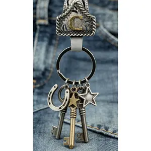 Vintage Western Cowboy Letter Keychain, A-Z Initial Key Chain Clip, Personality key holder for PocketBag| Personalized Gift Idea| Daily Carry Accessory