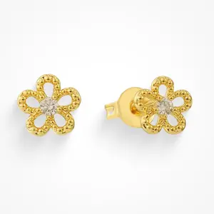 EVRY JEWELS Gold or Silver Plated Women's Hypoallergenic Daisy Earrings