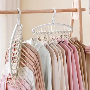 Nordic Style Minimalist Plastic Foldable Clothes Hanger, Multi-Functional Collapsible Design for Efficient Closet Organization & Easy Hanging
