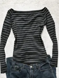 Women Y2k Vintage Off The Shoulder Tees Tops Fairy Grunge Striped Long Sleeve Boat Neck Casual Slim Fit T-Shirt Fall Spring Basic Tops Retro Streetwear Aesthetic Clothes Casual Fashionable Top