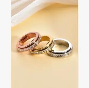 Rotatable Anxiety Ring with Cz Gemstone, Unisex Stress Relief Fidget Toy, Perfect Wedding Promise Gift, Fashion Promise Ring, Men and Women Jewelry