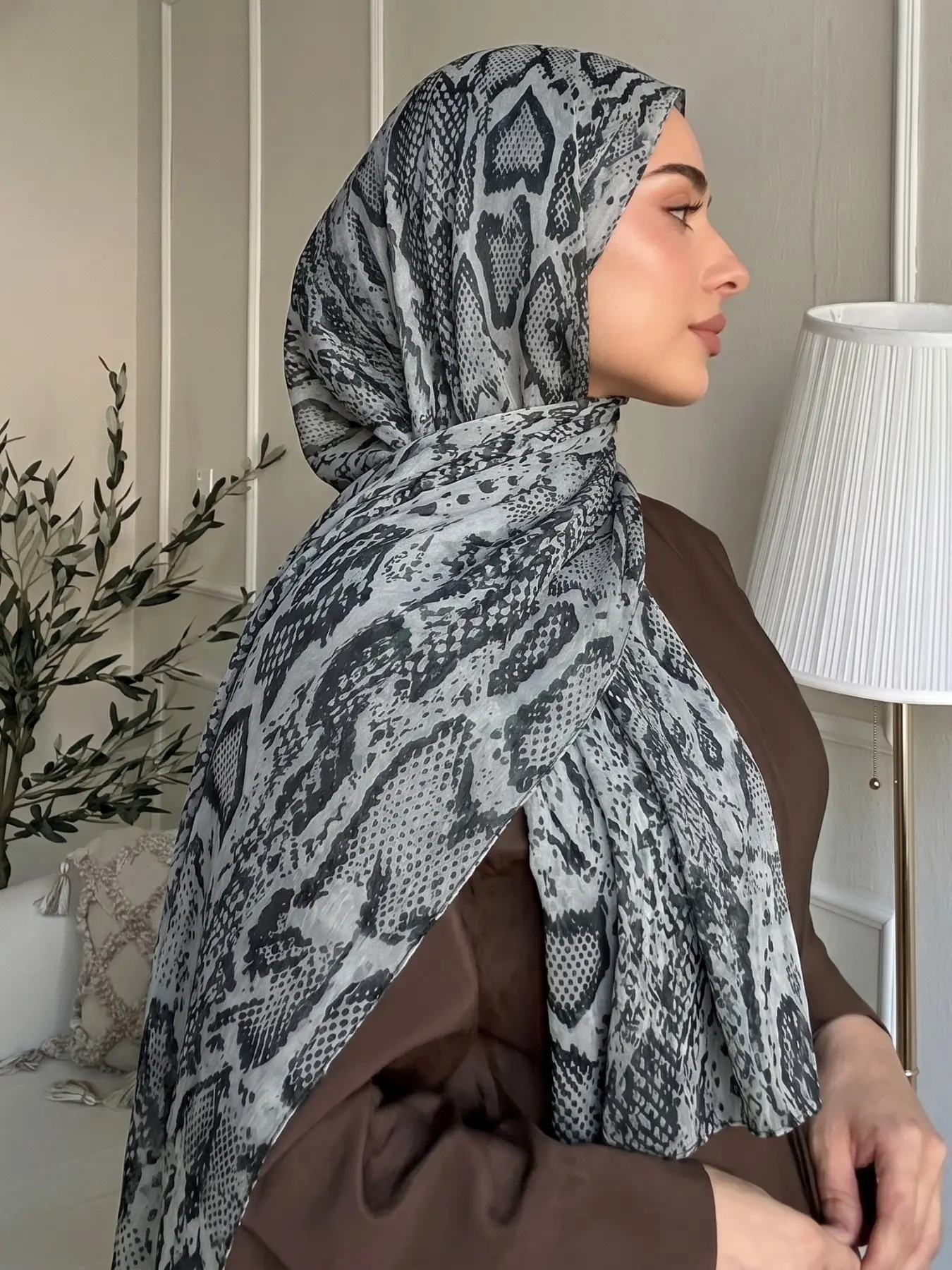 Women's Dark Snake Pattern Long Scarf, Muslim Lightweight Sheer Headscarf, Modesty Hijab Wrap, Elegant Gothic Style, All Seasons Fashion Accessory