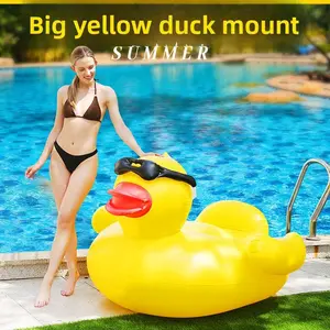 Super Large Floating Duck, Multi-Adult Capacity Accessory, Essential for Water Parks and Outdoor Swimming Pools (Sports & Outdoor Water Sports Canoeing Item)