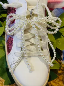 **SALE** Jumbo Pearl Bow Shoe Charms