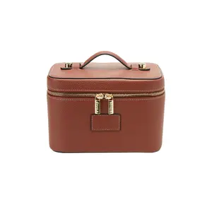 ETOILE COLLECTIVE Mini Vanity Case in Ginger Brown