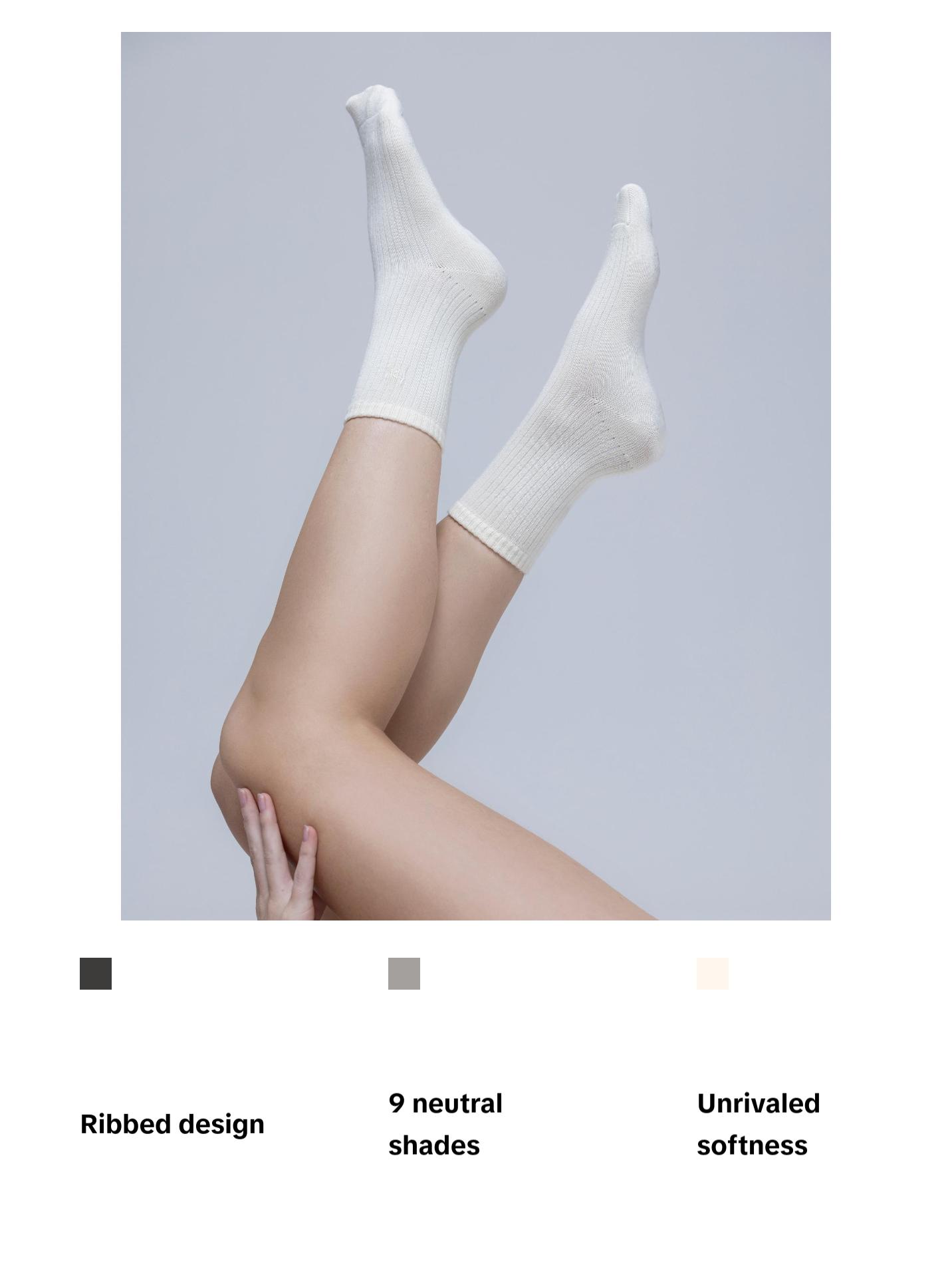 BOUNCE - RIBBED SOCKS - TikTok Shop