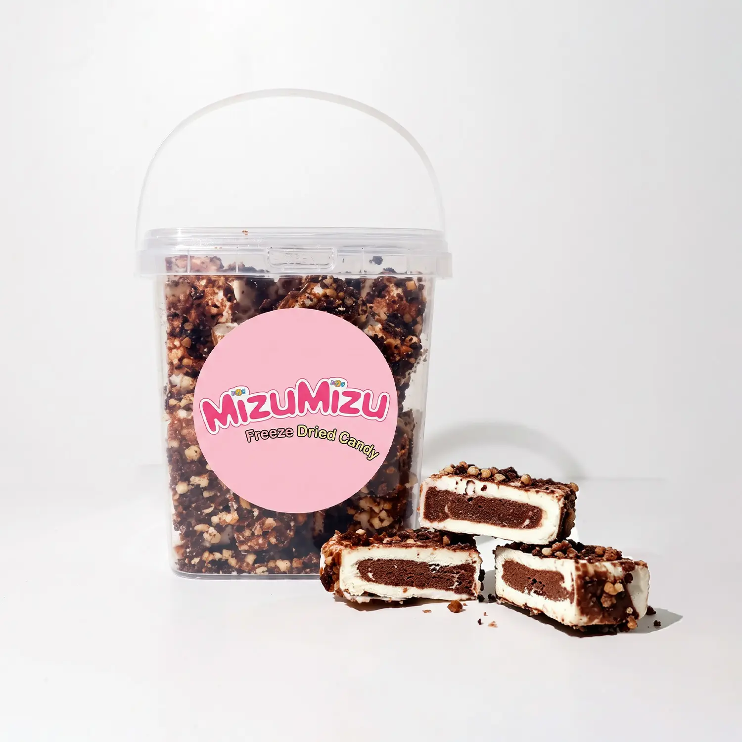 MIZUMIZU Freeze-Dried Chocolate Éclair Ice Cream Bites, Crispy Chocolate Snack with Rich Creamy Flavor, Made with Coconut Oil, Palm Oil, Baking Soda, Guar Gum, Ideal for Snack Review