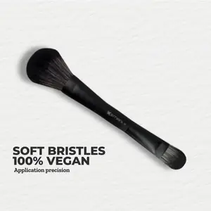 Duo Foundation Brush