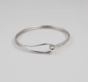 GAIA Minimal Knot Bangle