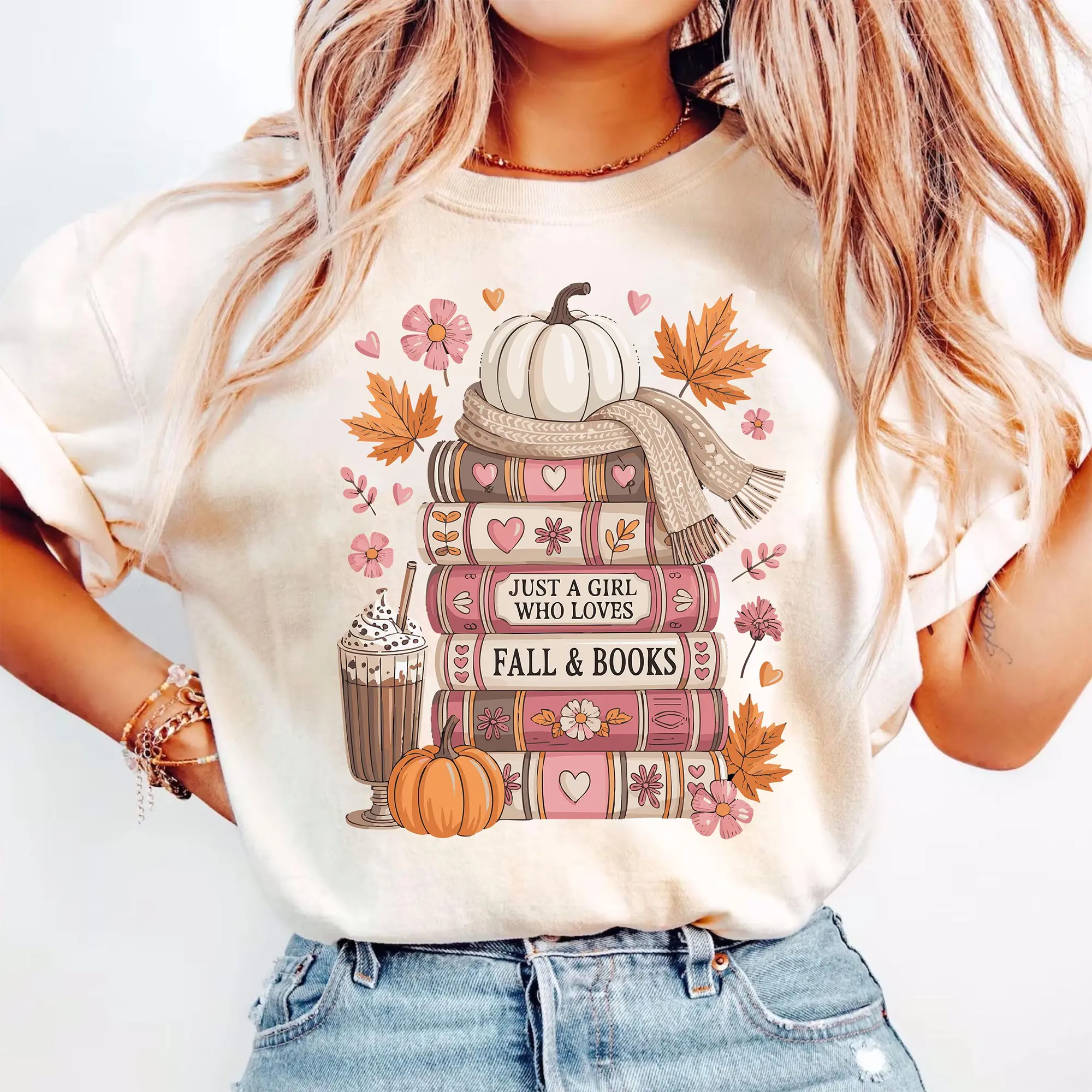 Book Lover Graphic Tee, Fall Pumpkin Shirt for Women, Cozy Autumn Vibes, Cute Casual Top, Readers Aesthetic