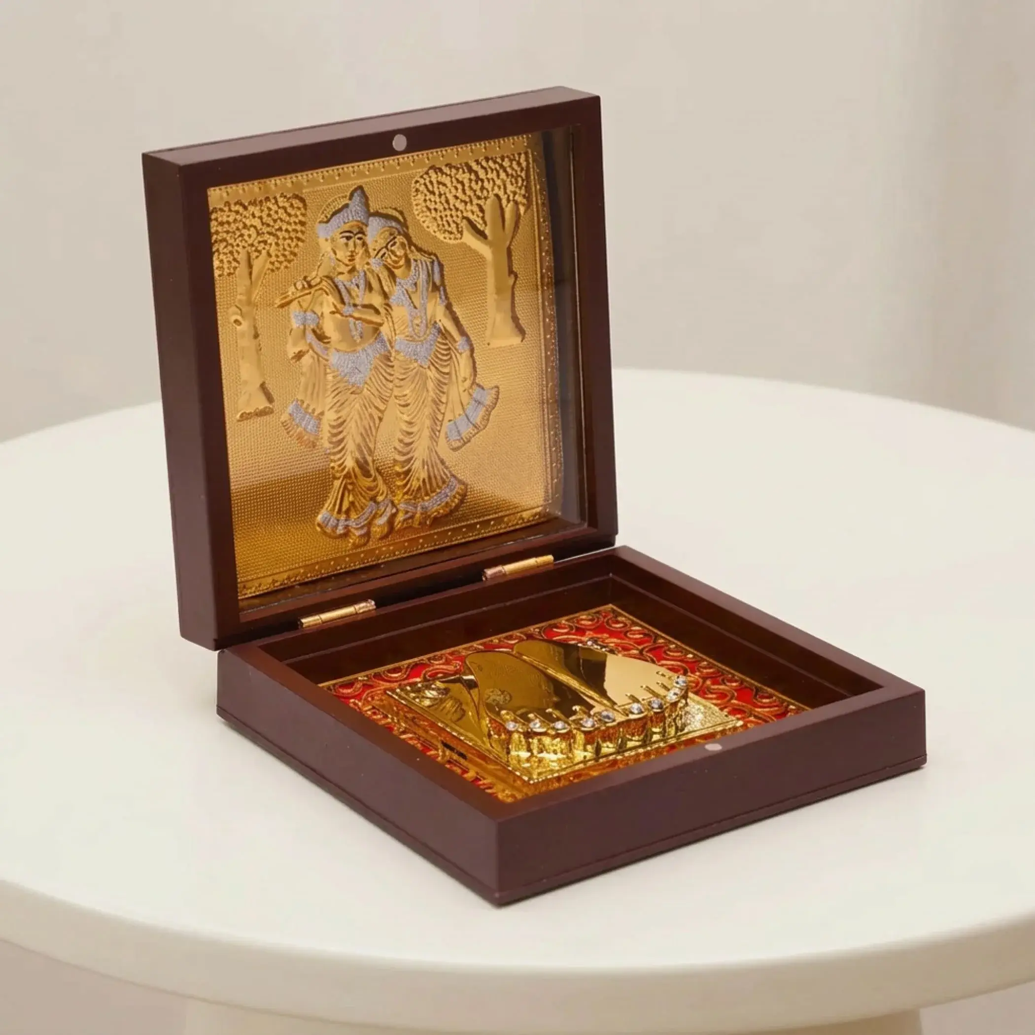 LoveNspire Elegant Gold-Plated Lord Radha Krishna Photo Frame - Traditional Religious Home Decor, Ideal for Pooja Room, Housewarming Gifting