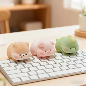 Computer Monitor Decor Figurines, Computer Monitor Decor, Car Dashboard Decorations Cute Critters, Cute Desktop Decoration, Cute Cartoon Figurine