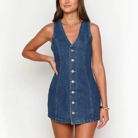 Women's Fitted High-Quality Cotton Denim Above-Knee Casual Dress - Sleeveless V-Neck, Cold Shoulder, Retro Minimalist, Button Front, Waist-Cinched A-Type, Cute Elegant Comfortable for Spring, Going Out (Note: Do Not Bleach)