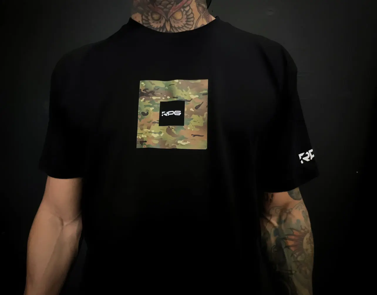 MEN'S RPG "SIGNATURE BLOCK" TEE (NEW)