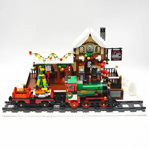 Christmas train station Building Blocks Set, 1362pcs Holiday Building Blocks Model, a great choice for Christmas holiday gifts, combining fun assembly with festive atmosphere, Christmas atmosphere indoor decoration,bedroom and study decoration items