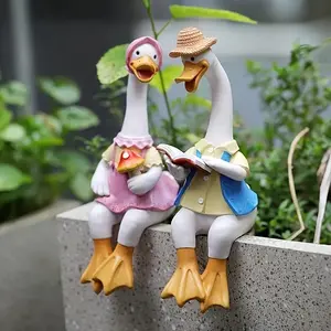 Resin Duck Figurines Reading Couple Statue Set, Creative Garden Decor, Outdoor Courtyard Animal Ornament, Artisan Crafted Patio Accent