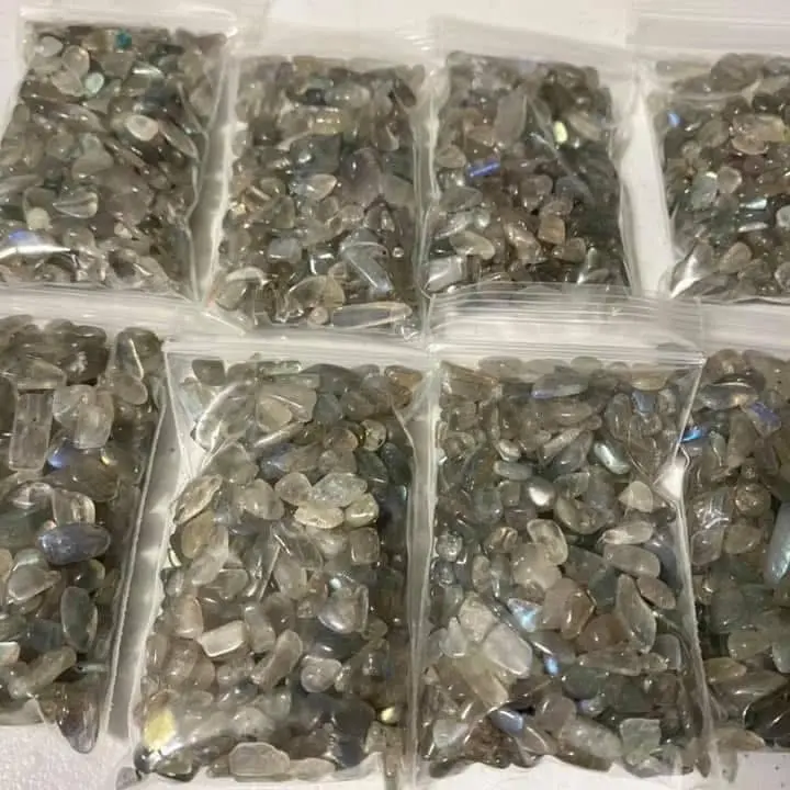 Flashy labradorite 2oz