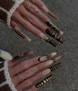 swish.nails Tortoise Shell Luxury Press-On Nails, Brown Marble with Gold Chain Details, Elegant Minimal Aesthetic, Chic Statement Nails, Handmade Custom for Classy Looks