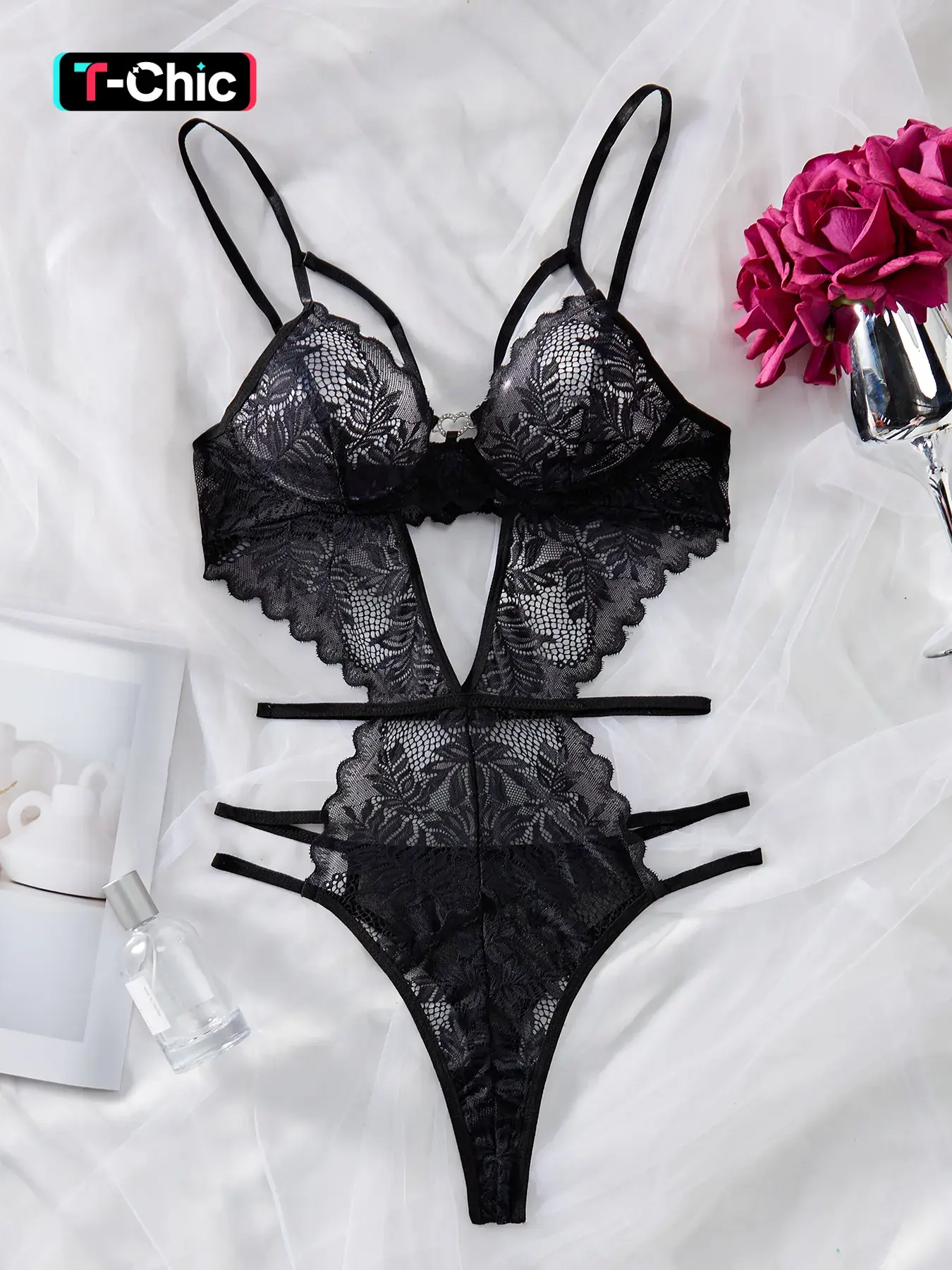 Women's Solid Cut-Out Sheer Lace Lingerie Bodysuit, Fashion Comfy Sexy Breathable Bodysuit for Daily Wear, Women's Sexy Lingerie for All Seasons, Hot Lace Bodysuit, Lace Nightwear, Underwear, Breathable Fabric Lingerie, Lace Cutout Bodysuit