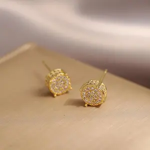 Rhinestone Stud Earrings | 1 Pair Sparkly Crystal Ear Studs | Unisex Fashion Jewelry for Party & Daily Wear | Zinc Alloy | Glimming Rhinestone Inlay | Secure Stud Design | Versatile for All Occasions