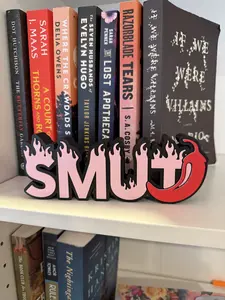 Smut Pepper Bookshelf Sign