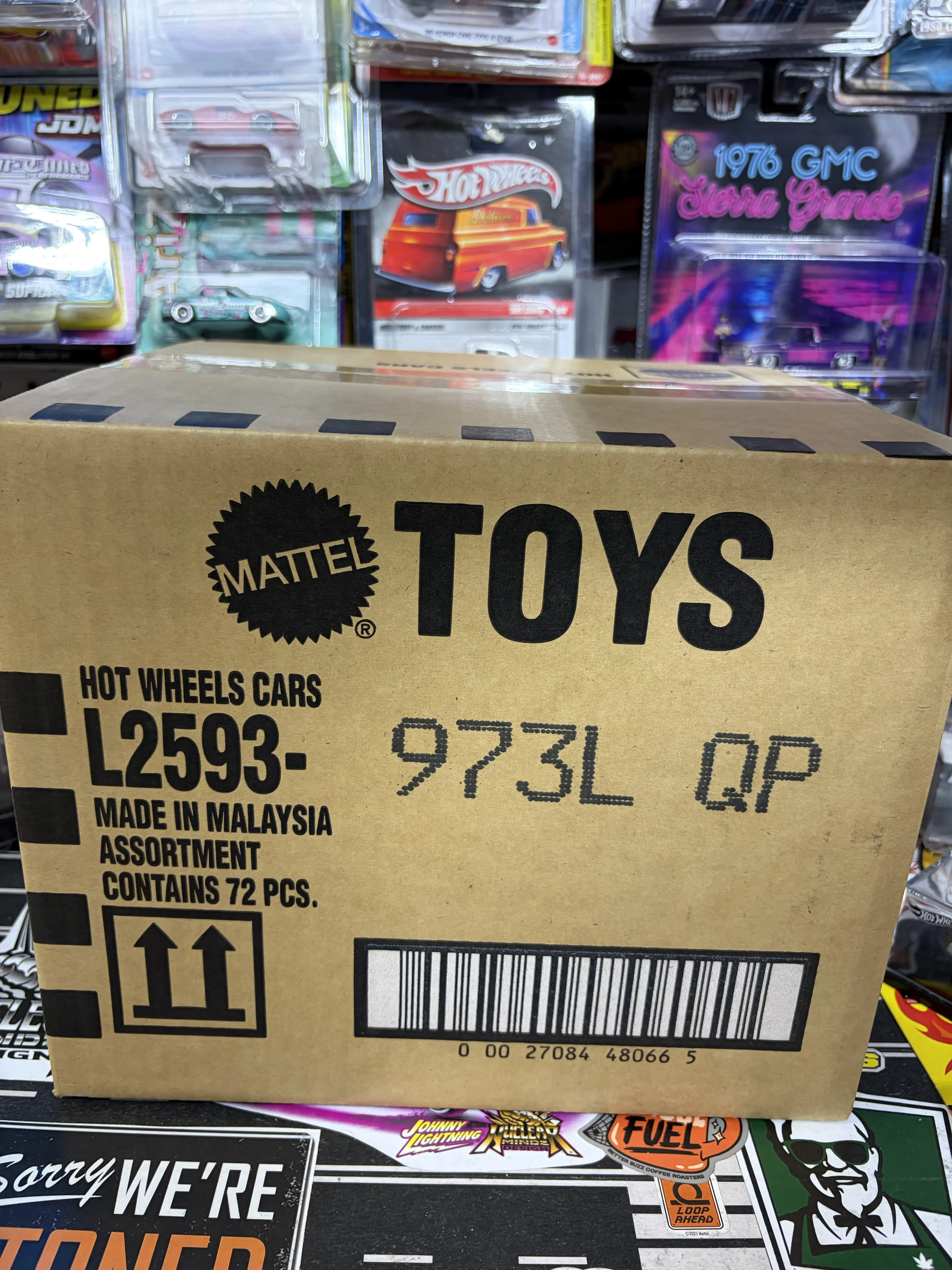 Hot wheels factory sealed L case