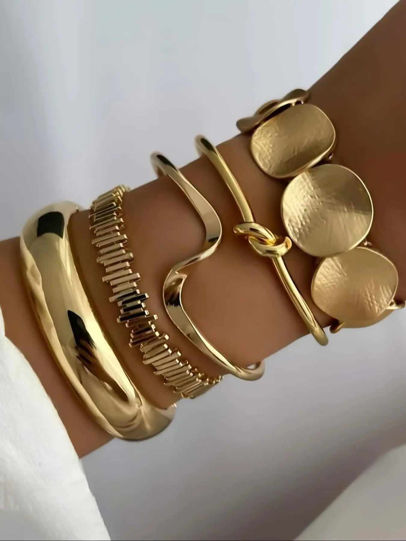 5pcs Boho Style Geometric Wave Knot Layered Bracelet Set, Luxury Unisex Accessory for Daily Wear & Gifts, Perfect for All Seasons