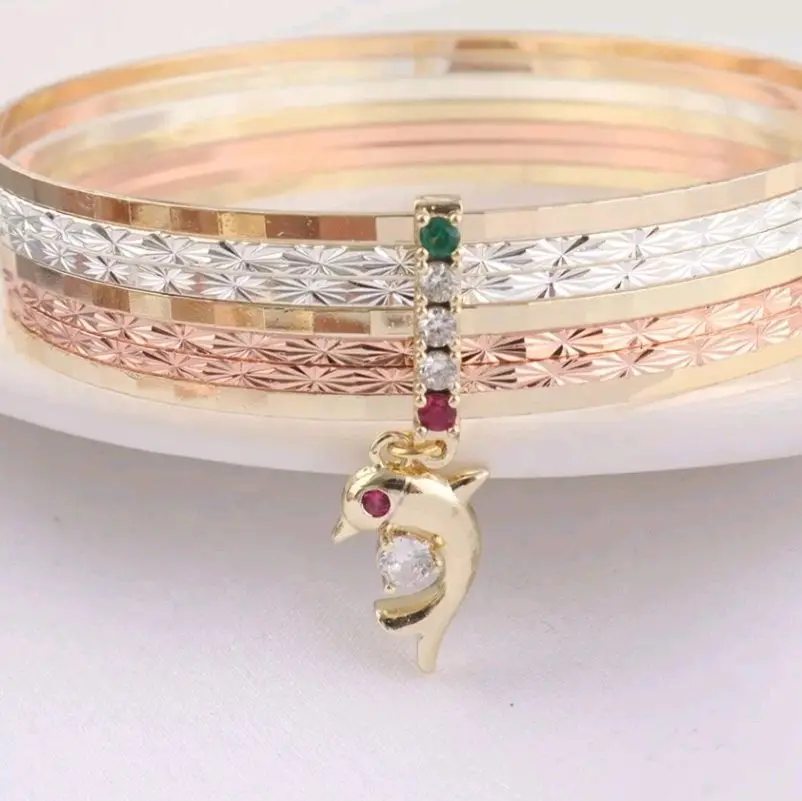 B19-7days Bracelet 2.3 Inches in Diameter 24.7 Oz Weight Copper Gold-filled with Dolphin Charm water resistant