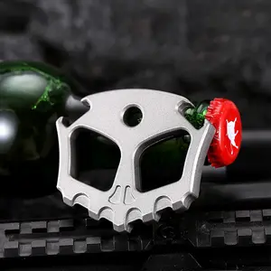 Edc Outdoor Skull Bottle Opener Hanging Backpack Accessory, Necklace Pendant Car Decoration Charm, Durable Edc Gear for Hiking & Camping, Utensils, Modern