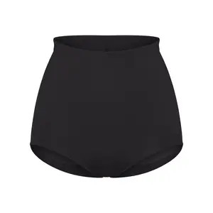 SKIMS BODY BUTT ENHANCING PADDED BRIEF | ONYX