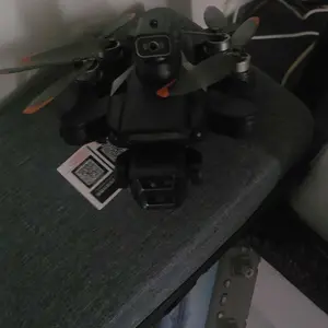 review image 0