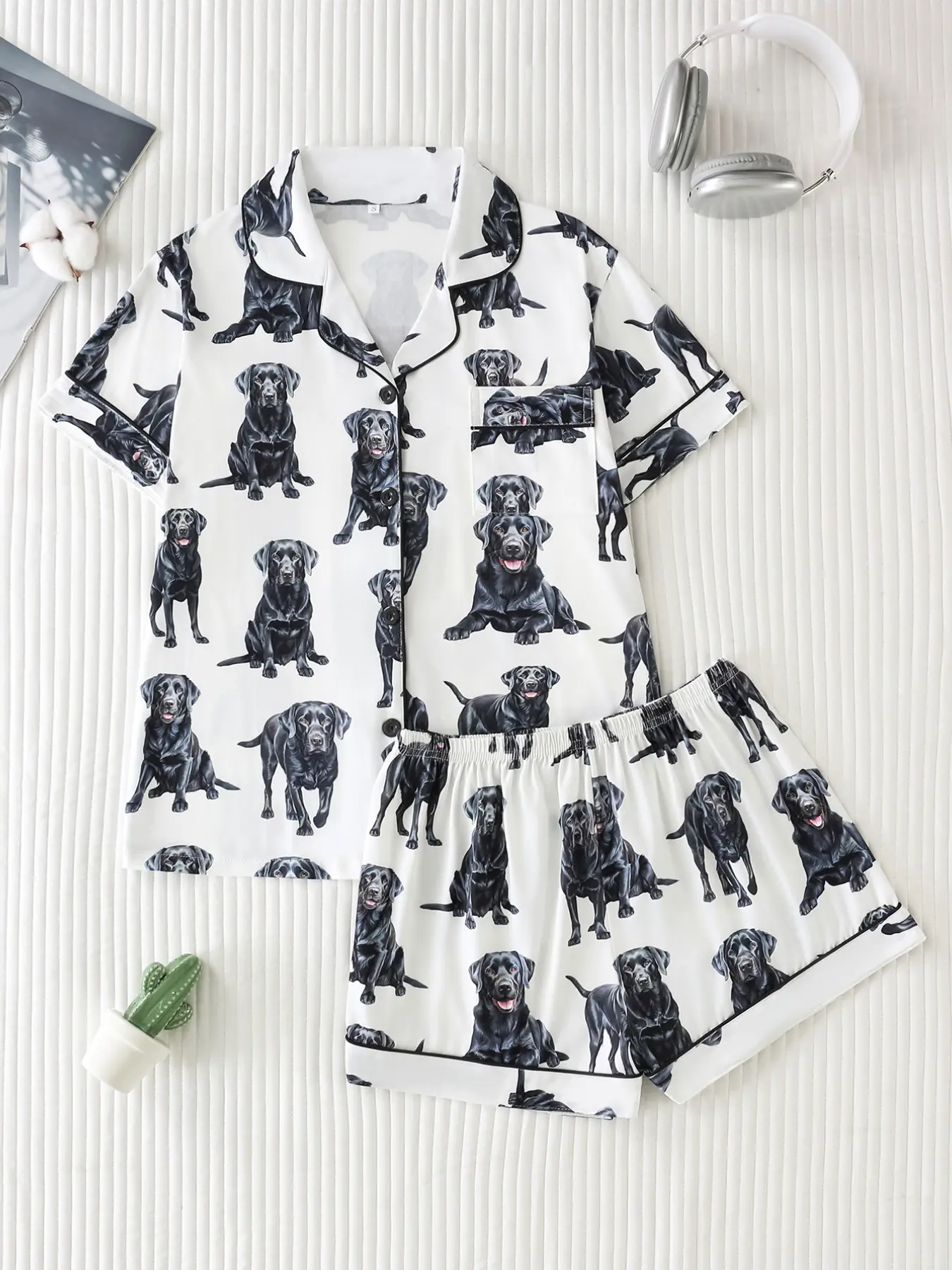 Two-Piece Labrador Dog Print Women's All Seasons Pajamas Pjs Nightwear Homewear, Soft Comfortable Fabric, Loose Lightweight Button Front, Short Sleeve Top and Shorts Set Loungewear Pj Sets