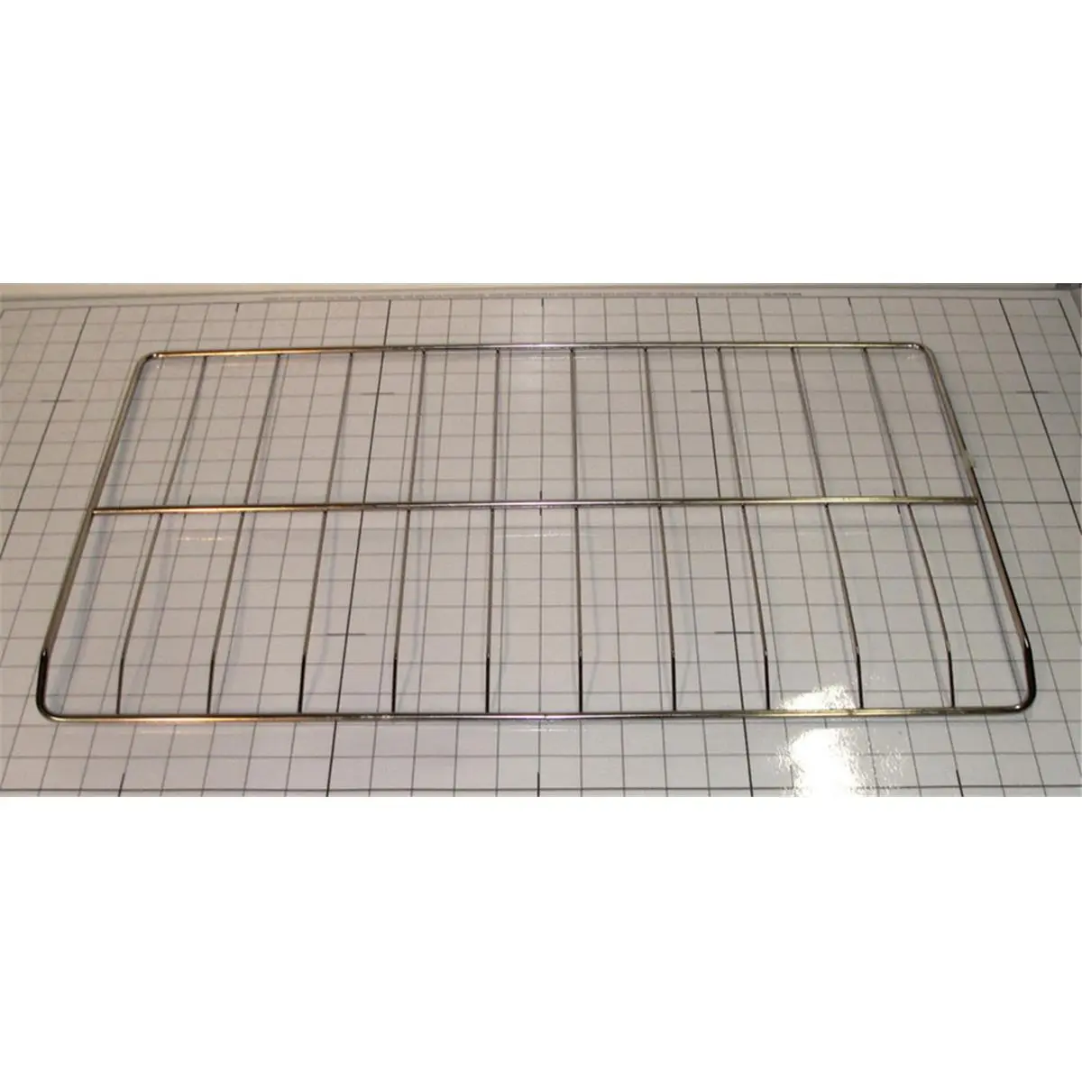 Whirlpool WPW10550642 30 in. Oven Rack, Large Household Appliance Replacement Part with 30" Oven Fit