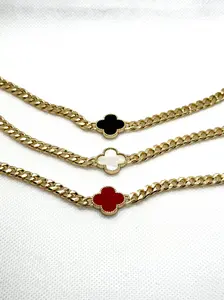 Pulsera de oro laminado en 14k con diseno de trevol, medida 7 pulgadas sin extension ,y con extension 8 pulgadas